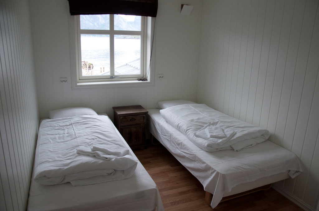 /pictures/mefjbryg/BO/Solveig- og Ragna stua/solveig-and-ragna-twin bedroom.jpg